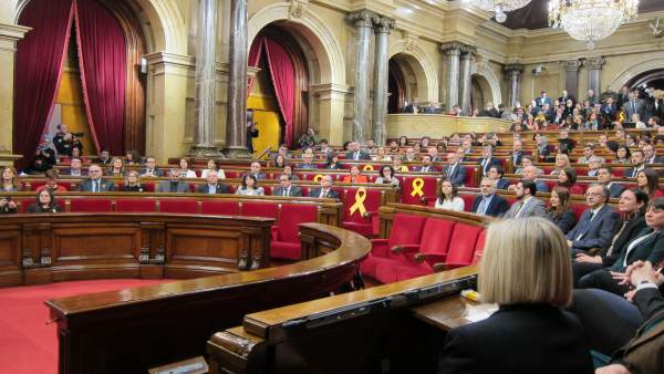 Pleno de constitución del Parlament de la XII Legislatura Pleno de constitución del Parlament de la XII Legislatura