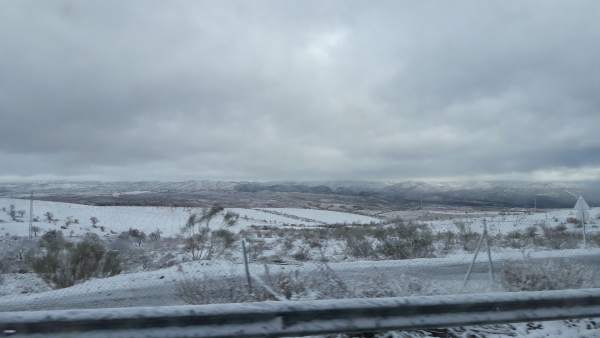 El temporal mantiene cortadas cuatro carreteras provinciales en Almería. El temporal mantiene cortadas cuatro carreteras provinciales en Almería.