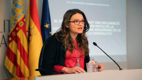 Oltra diu que manté la seua postura sobre com ha d'engegar-se À Punt i que hi ha gent "que ha canviat d'opinió" Oltra diu que manté la seua postura sobre com ha d'engegar-se À Punt i que hi ha gent "que ha canviat d'opinió"