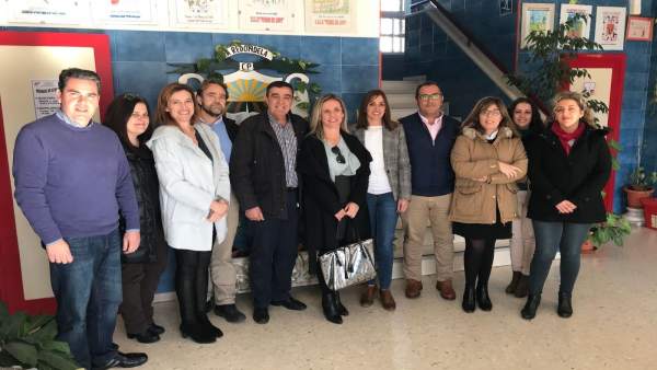 Visita del delegado de Educación a Isla Cristina. Visita del delegado de Educación a Isla Cristina.