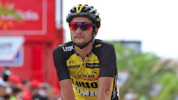 El equipo LottoNL-Jumbo expulsa a Lobato por consumir somníferos El equipo LottoNL-Jumbo expulsa a Lobato por consumir somníferos
