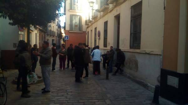 Movilización en la calle Macasta. Movilización en la calle Macasta.