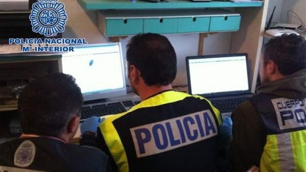 Polcía Nacional detiene a 40 hombres por intercambiar material pedófilo en red Polcía Nacional detiene a 40 hombres por intercambiar material pedófilo en red