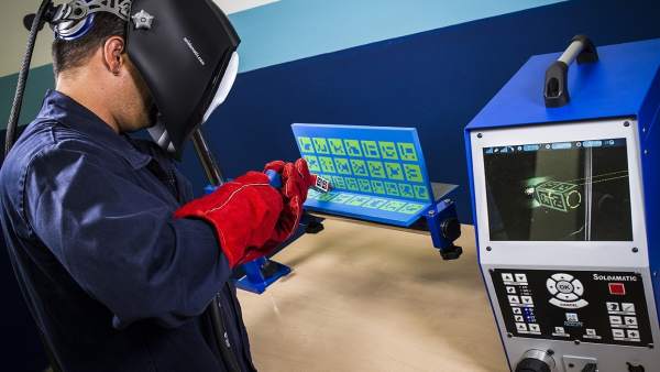 Soldadura con realidad aumentada. Soldadura con realidad aumentada.