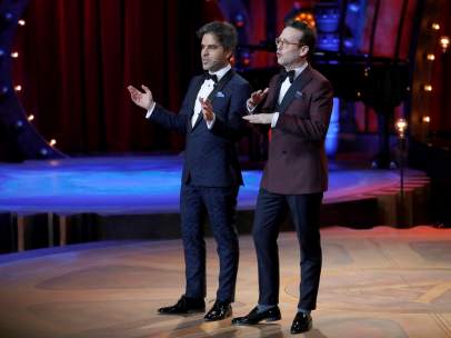 Ernesto Sevilla y Julián López presentando los Goya