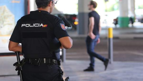 Recursos de Policía Nacional, agente, agentes, policía, policías Recursos de Policía Nacional, agente, agentes, policía, policías