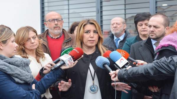 Susana Díaz hace declaraciones a los periodistas Susana Díaz hace declaraciones a los periodistas
