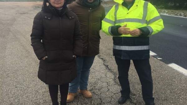 Fernandez España y Montero en la visita a mejoras en carretera Fernandez España y Montero en la visita a mejoras en carretera