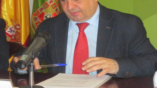 Francisco Reyes Francisco Reyes