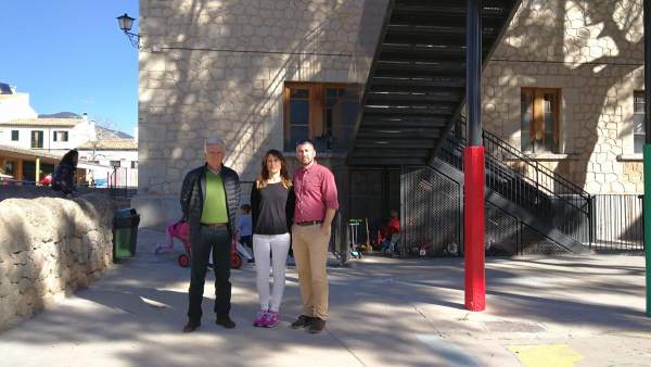 Visita a las obras del CEIP Pere Rosselló de Alaró Visita a las obras del CEIP Pere Rosselló de Alaró