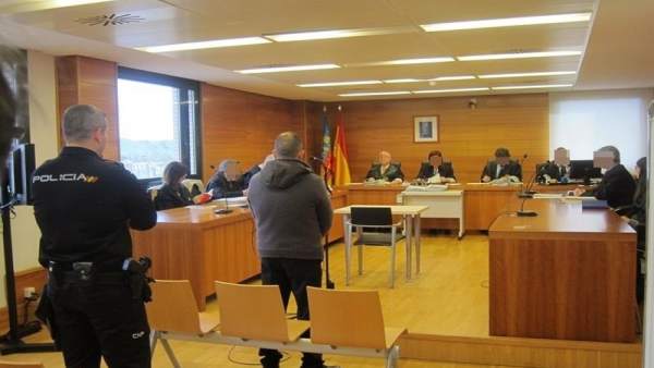 El acusado en el juicio El acusado en el juicio