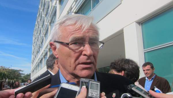 Ribó felicita a Gómez per la seua victòria en les primàries del PSPV per a la secretaria general en la ciutat Ribó felicita a Gómez per la seua victòria en les primàries del PSPV per a la secretaria general en la ciutat