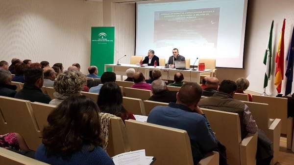 Jornada sobre las ayudas para la mejora de caminos de uso agrario Jornada sobre las ayudas para la mejora de caminos de uso agrario