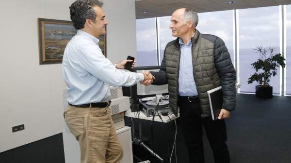 Martín recibe al alcalde de Soba Martín recibe al alcalde de Soba