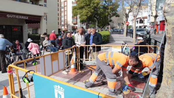 Muñoz alcaldesa marbella miraflores obras actuaciones trabajos operarios Muñoz alcaldesa marbella miraflores obras actuaciones trabajos operarios