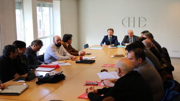 Fele Y Sindicatos Se Ponen En Marcha Para Elaborar Un Nuevo Convenio De Industri Fele Y Sindicatos Se Ponen En Marcha Para Elaborar Un Nuevo Convenio De Industri