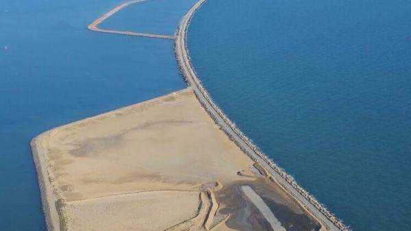 Foto aérea de la balsa de dragados. Foto aérea de la balsa de dragados.