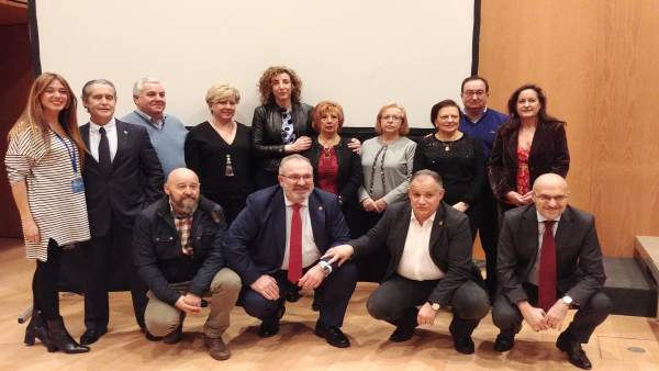 El presidente de la AVT con víctimas del terrorismo en Navarra El presidente de la AVT con víctimas del terrorismo en Navarra