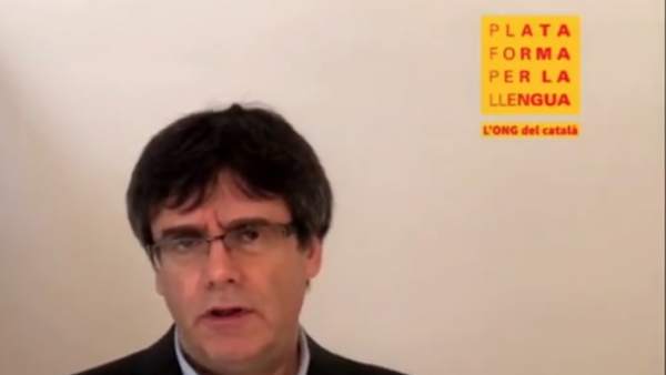 Carles Puigdemont en un vídeo emitido en los V Premis Martí Gasull. Carles Puigdemont en un vídeo emitido en los V Premis Martí Gasull.