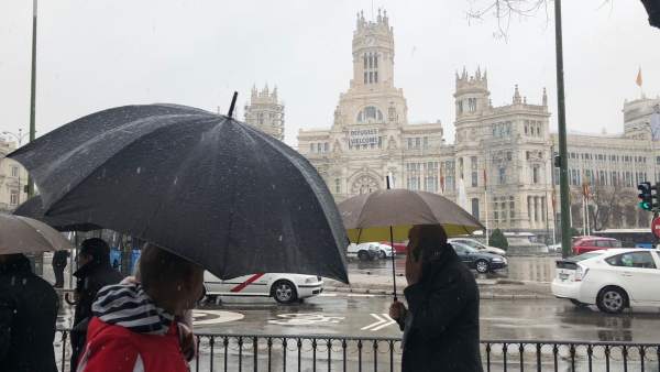 Madrid sufrió el lunes una fuerte nevada. Madrid sufrió el lunes una fuerte nevada.