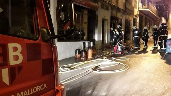 Incendio en en bar de s'Arenal Incendio en en bar de s'Arenal