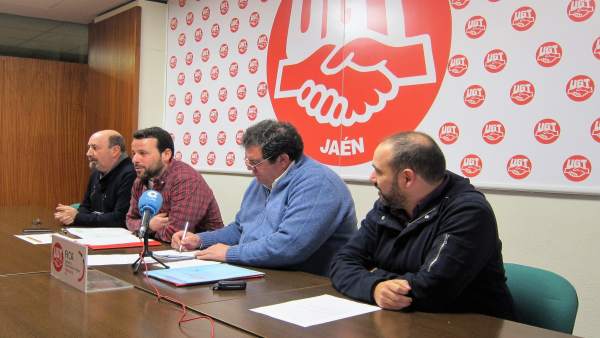 Responsables de la Federación de Industria, Construcción y Agro de UGT. Responsables de la Federación de Industria, Construcción y Agro de UGT.