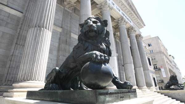 Fachada Del Congreso De Los Diputados Fachada Del Congreso De Los Diputados
