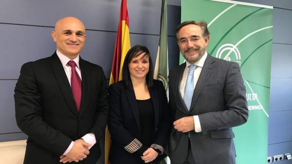 Reunión entre Junta y Ayuntamiento de Las Gabias sobre el metro Reunión entre Junta y Ayuntamiento de Las Gabias sobre el metro