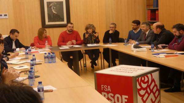 REUNIÓN DE LA EJECUTIVA SOCIALISTA,. REUNIÓN DE LA EJECUTIVA SOCIALISTA,.