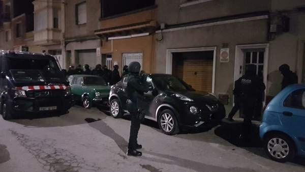 Dispositivo de los Mossos d'Esquadra contra la banda motera Hells Angels MC Dispositivo de los Mossos d'Esquadra contra la banda motera Hells Angels MC