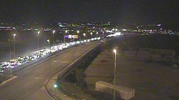 Atasco en el puente del Patrocinio Atasco en el puente del Patrocinio