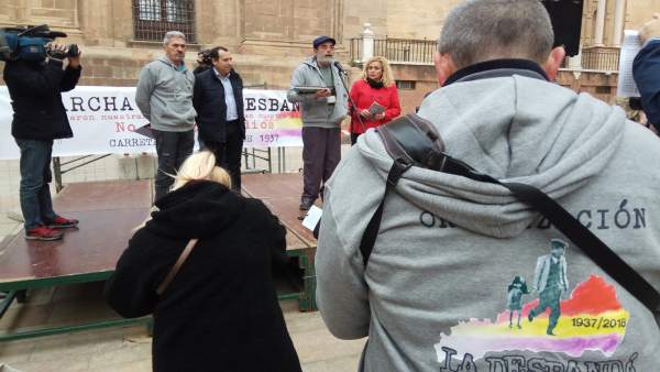 Rafael Morales, Ruiz Espejo, Pita y Remedios Ramos Desbandá huida marcha recuerd Rafael Morales, Ruiz Espejo, Pita y Remedios Ramos Desbandá huida marcha recuerd
