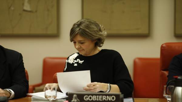 García Tejerina comparece en la Comisión para el Estudio del Cambio Climático García Tejerina comparece en la Comisión para el Estudio del Cambio Climático