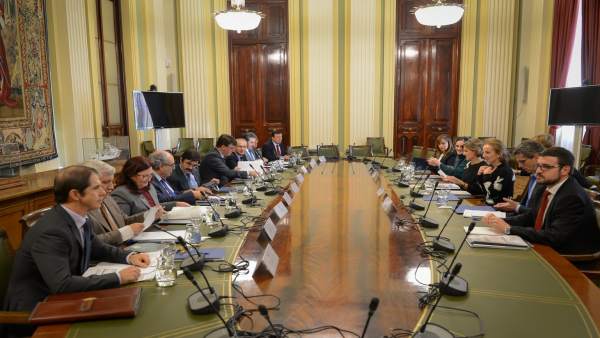 Nota Y Foto: Isabel García Tejerina Preside Una Reunión De Coordinación De Las C Nota Y Foto: Isabel García Tejerina Preside Una Reunión De Coordinación De Las C