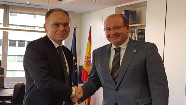 Reunión del alcalde con el presidente de Adif Reunión del alcalde con el presidente de Adif