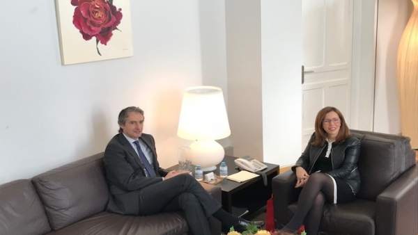 De la Serna y Castejón, durante la reunión De la Serna y Castejón, durante la reunión