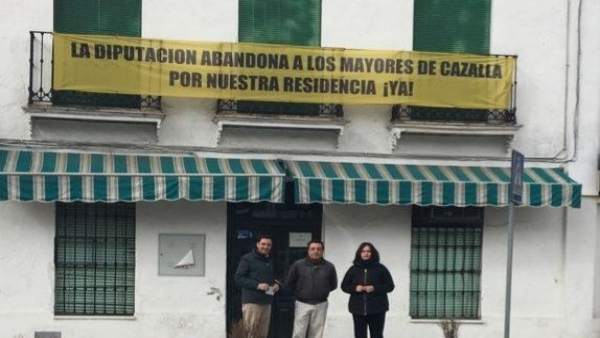 Los populares en Cazalla Los populares en Cazalla