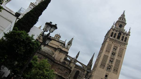 Giralda de Sevilla Giralda de Sevilla