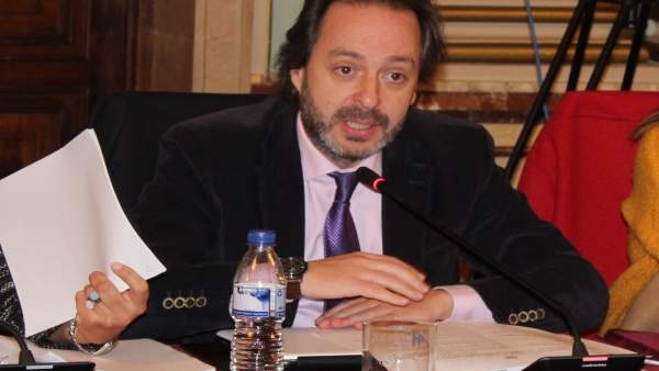 El concejal del PP en el Ayuntamiento de Huelva Manuel Remesal. El concejal del PP en el Ayuntamiento de Huelva Manuel Remesal.