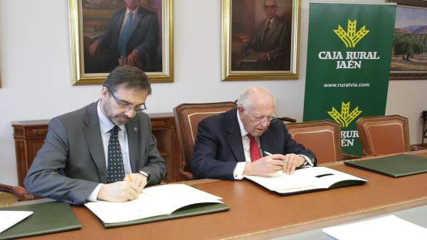 Firma del convenio entre la UJA y Caja Rural de Jaén sobre Predimed Plus Firma del convenio entre la UJA y Caja Rural de Jaén sobre Predimed Plus