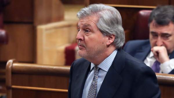 Iñigo Méndez de Vigo Iñigo Méndez de Vigo