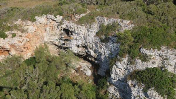 Cueva Biniadrís en Menorca Cueva Biniadrís en Menorca