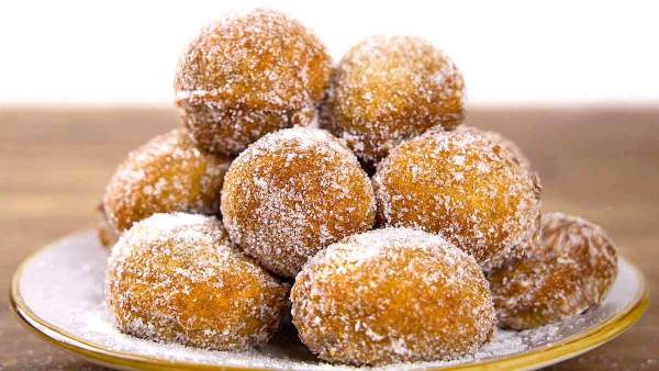 Buñuelos de manzana Buñuelos de manzana
