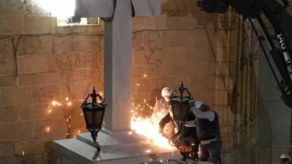 El TSJCV rebutja la petició de la Plataforma en Defensa de la Creu de Callosa de més mesures de protecció El TSJCV rebutja la petició de la Plataforma en Defensa de la Creu de Callosa de més mesures de protecció