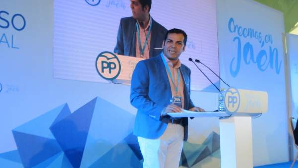 Requena, en el congreso donde fue elegido presidente Requena, en el congreso donde fue elegido presidente