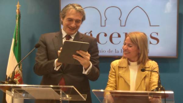 El ministro de Fomento visita Cáceres El ministro de Fomento visita Cáceres