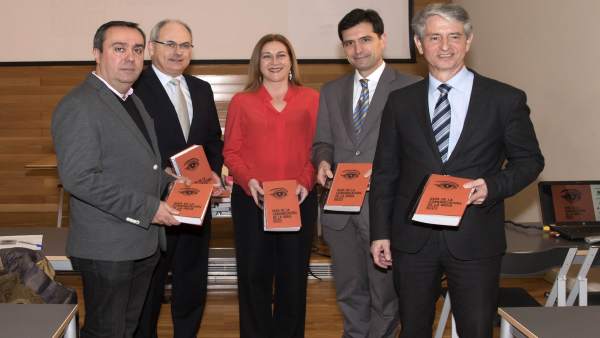 Guía de la Comunicación Guía de la Comunicación