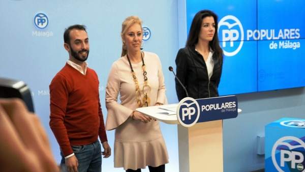 Enrique kike rodríguez Carolina España y Loli caetano NNGG PP Málaga Enrique kike rodríguez Carolina España y Loli caetano NNGG PP Málaga