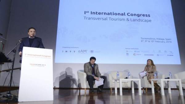 José Ortiz alcalde de Torremolinos touriscape málaga turismo foro paisaje redise José Ortiz alcalde de Torremolinos touriscape málaga turismo foro paisaje redise