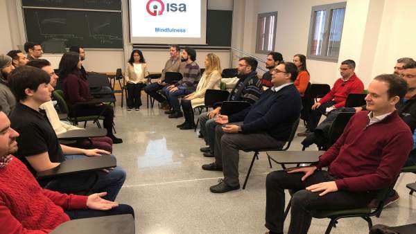 Mindfulness en la Universidad de Sevilla Mindfulness en la Universidad de Sevilla